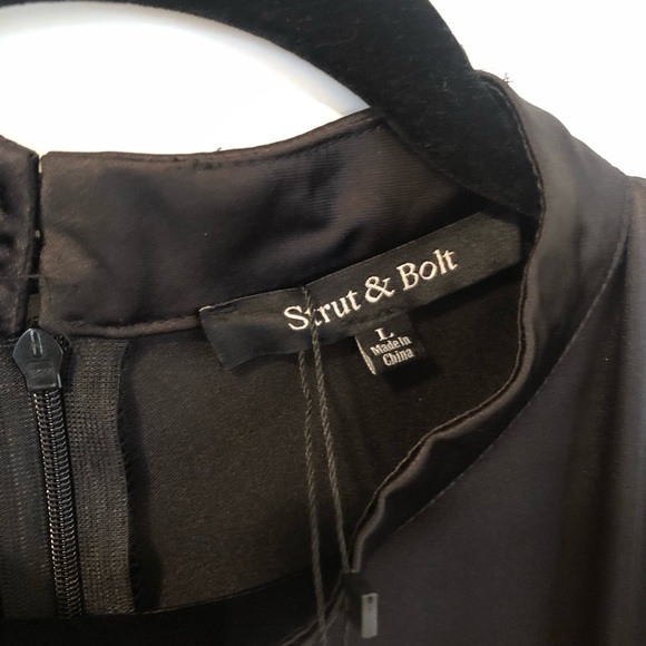 NWT Strut & Bolt Satin Tie-back Blouse - Picture 5 of 7